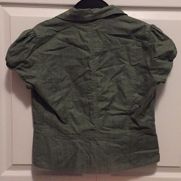 Nevada Green Short Sleeve Jacket with Cap Sleeves - Picture 6 of 7